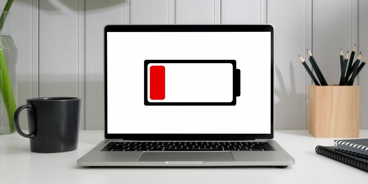 como comprobar el estado de la bateri de un macbook